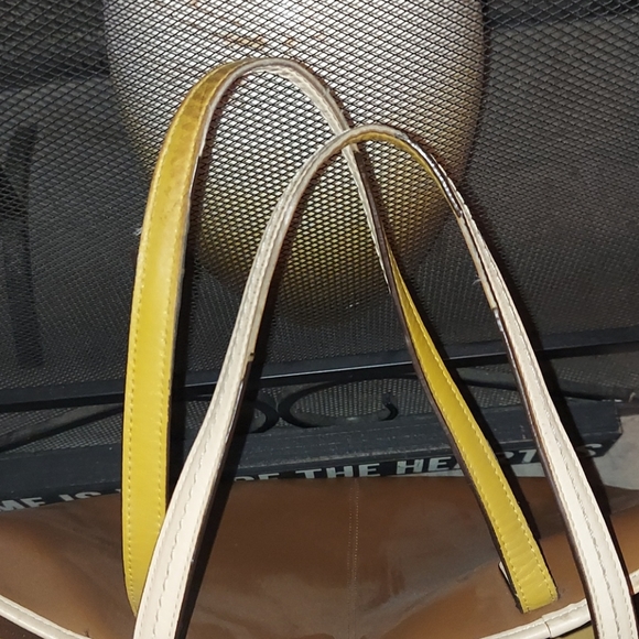 Purse - Picture 2 of 14